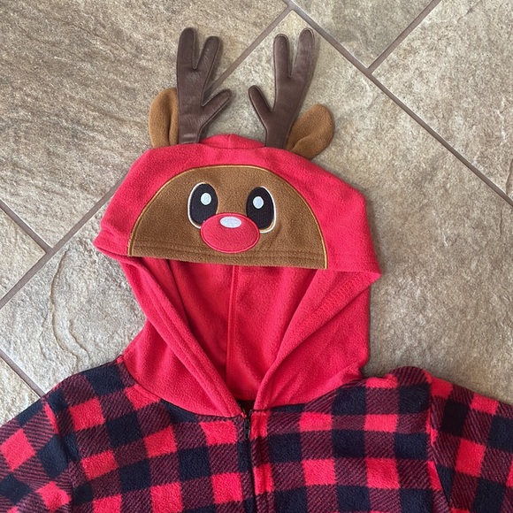 + nwot + PJS & PRESENTS Rudolph PJ’s - Picture 2 of 4